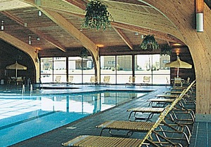Beautiful 2 bedroom unit at resort, sleeps 6