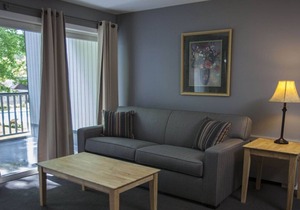 Beautiful 2 bedroom unit at resort, sleeps 6