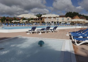 Beautiful 2 room apartment in Lac Mondésir holiday resort