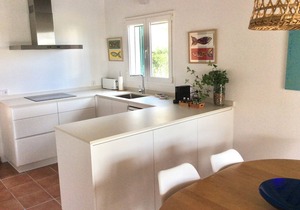 Beautiful 3 Bedroom Villa with Private Pool & Sea Views