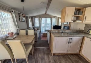 Beautiful 6 berth caravan, nearby beach in Suffolk ref 68016BS