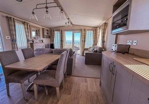 Beautiful 6 berth caravan with full sea views for hire in Suffolk ref 68002CR