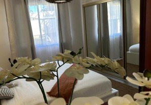 Beautiful and comfy 3 bedrooms duplex close to everything