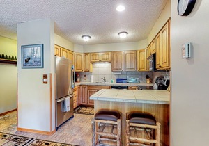 Beautiful and Secluded Mountain Home w/Access to Shared Amenities