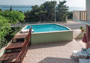 Beautiful apartment in Lokva Rogoznica