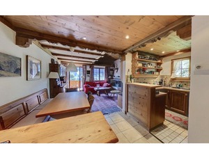 Beautiful apartment Rougemont, sleeps 5