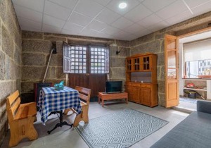 Beautiful Apartment In A Arnoia