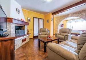 Beautiful Apartment In Pula With Sauna