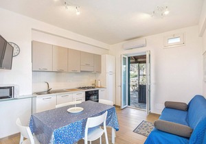 Beautiful apartment in Recco with WiFi