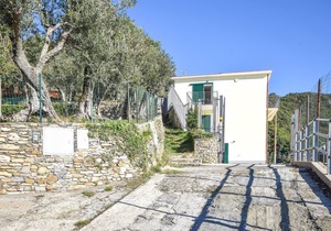 Beautiful apartment in Recco with WiFi