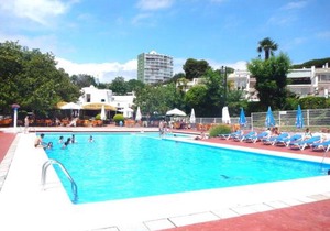 Beautiful Apartment, Swimming Pool and Beach 1