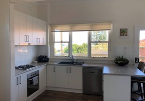 Beautiful Bar Beach - Stunning Apartment