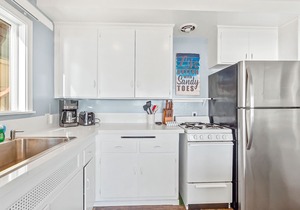 Beautiful beachfront condo with deck