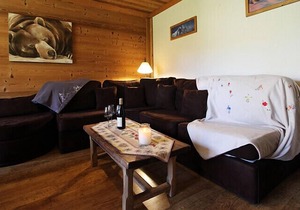 Beautiful bright Apt next to the slopes