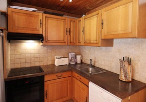 Beautiful bright apt at 2 steps from the slopes