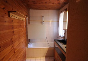 Beautiful bright apt at 2 steps from the slopes