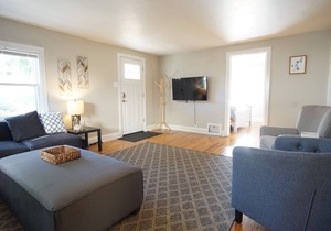 Beautiful Bungalow Next to UNC-FREE Cruiser Bikes!