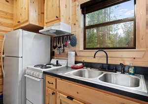 Beautiful cabins with a pool in a peaceful setting