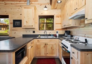 Beautiful cabins with a pool in a peaceful setting
