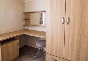 Beautiful caravan for to hire at Hopton Haven park in Norfolk ref 80027T