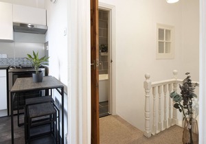 Beautiful Central Exeter Apartment 1A