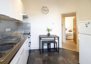 Beautiful Central Exeter Apartment 1A