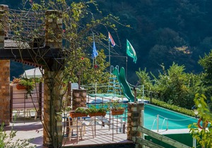 Beautiful chalet with Swimming Pool in Lombardy