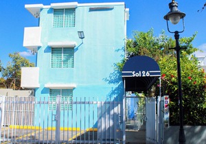 Beautiful Chandeliers, Cozy & Enjoyable Studio - Balcony/FREE WIFI - 301