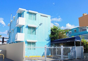 Beautiful Chandeliers, Cozy & Enjoyable Studio - Balcony/FREE WIFI - 301