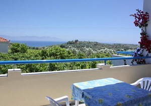 Beautiful, cheap holiday house in the country with terrace Messenia, Peloponnese