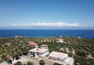 Beautiful, cheap holiday house in the country with terrace Messenia, Peloponnese