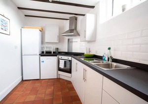 Beautiful Cheltenham Townhouse, Private Parking