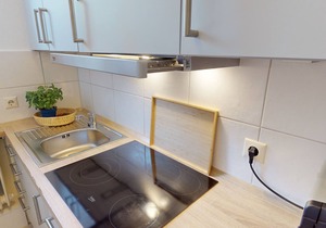Beautiful apartment for 3 adults and 1 child with balcony & sea view in Topla