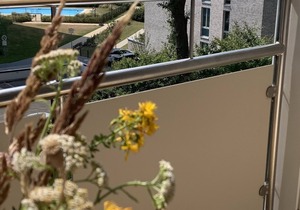 Beautiful apartment for 3 adults and 1 child with balcony & sea view in Topla