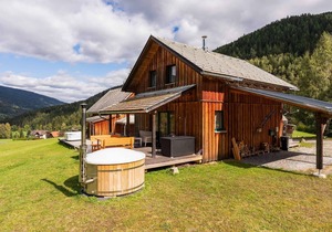 Beautiful detached wooden chalet in Stadl a/d Mur / Styria with sauna
