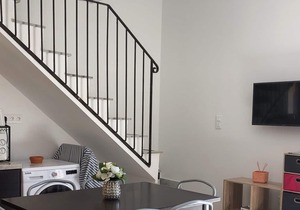 Beautiful Duplex 6 per, terrace, swimming pool, 500 m from the beach LOZARI, shops 50m