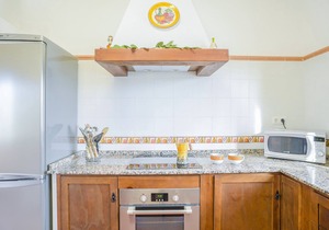 Beautiful Home Casa Villanueva 5 with Private Pool, Terrace, Garden & Wi-Fi