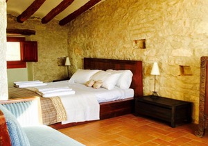 beautiful farmhouse with summer pool in stonehouse of the 18th century with pool
