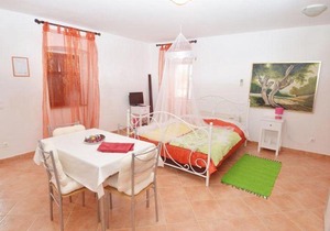 Beautiful Holiday Home in Rovinj with Private Terrace