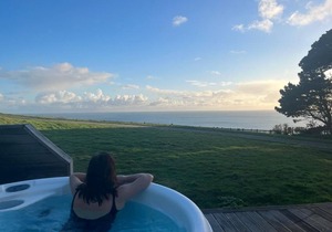 Beautiful holiday home, just a walk away from Talland beach.