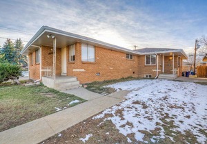 Beautiful home, easy access to everything!