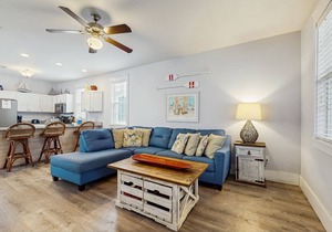 Beautiful home in a gated community w/porches & shared pool/hot tub