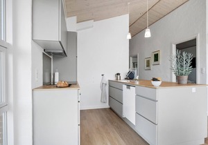 Beautiful home in Faaborg with sauna
