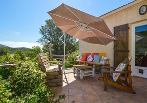 Beautiful home in Sisco with 4 Bedrooms and WiFi