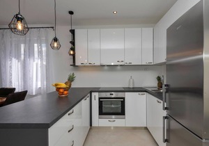 Beautiful home in Zagvozd