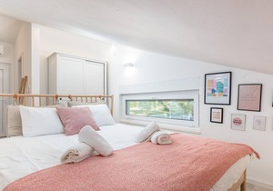 Beautiful house on 4000 m2 plot.