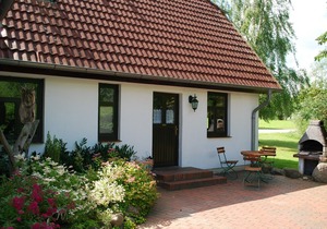 Beautiful Mansion in Dargun Mecklenburg with Swimming Pool