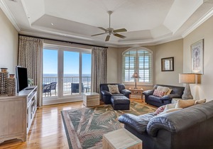Beautiful oceanfront condo w/ private balcony overlooking the Atlantic Ocean!