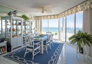 Beautiful Ocean Front 3 Bdrm On The Non-driving Section Of New Smyrna Beach