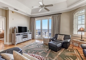 Beautiful oceanfront condo w/ private balcony overlooking the Atlantic Ocean!